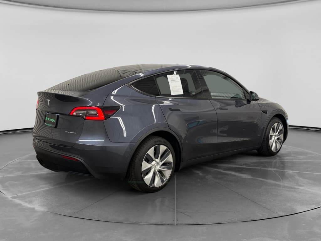 2020 Tesla Model Y view 3