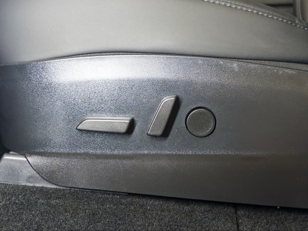 2020 Tesla Model Y view 6