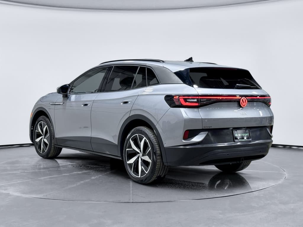 2024 Volkswagen ID.4 view 2