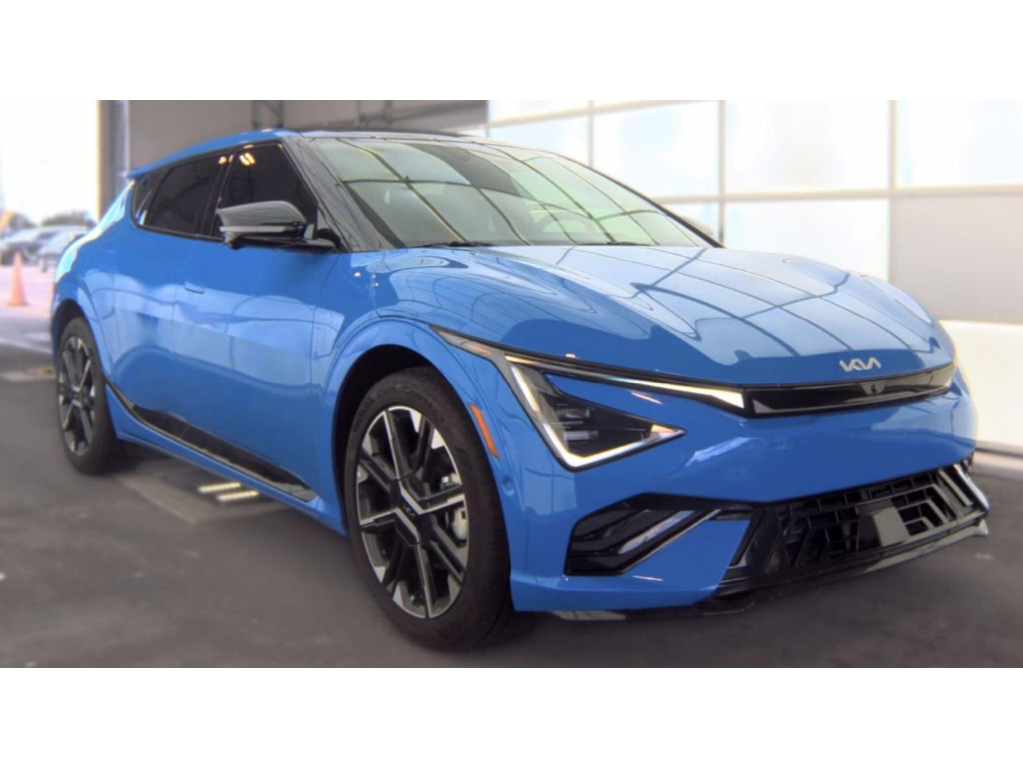 2025 Kia EV6 view 2