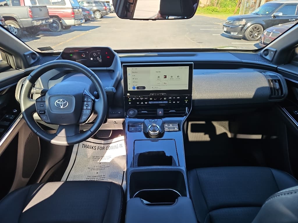 2023 Toyota bZ4X view 16