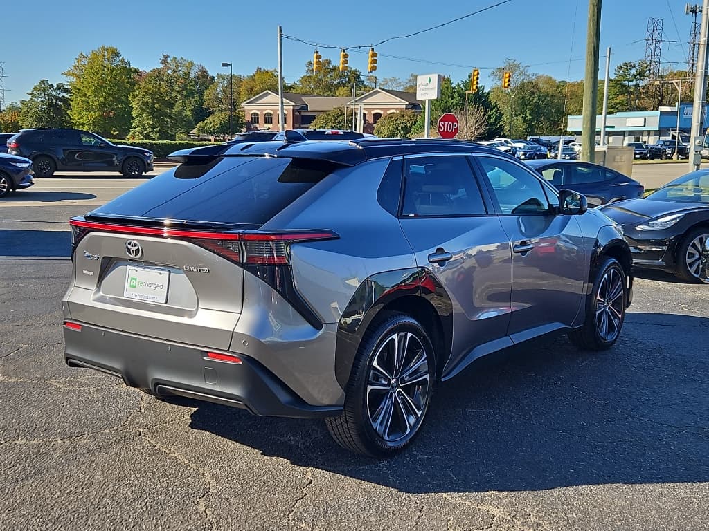 2023 Toyota bZ4X view 3