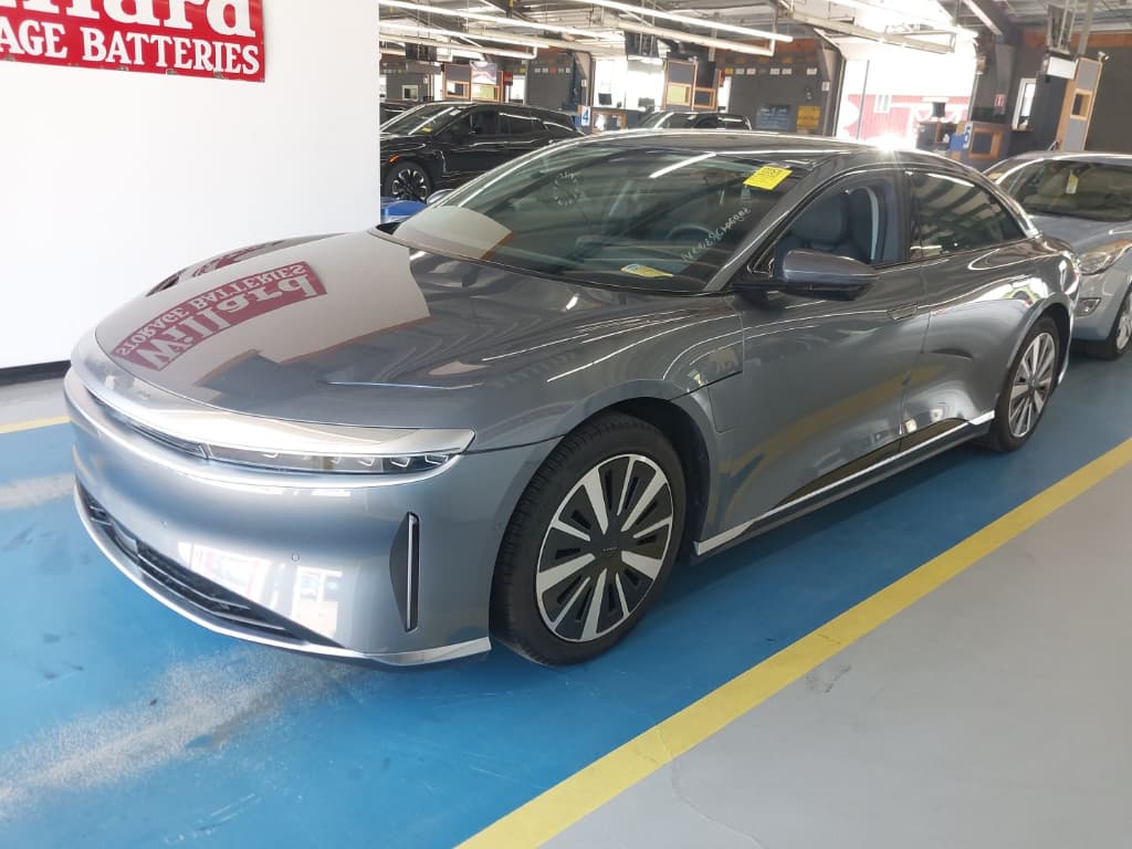 2025 Lucid Air