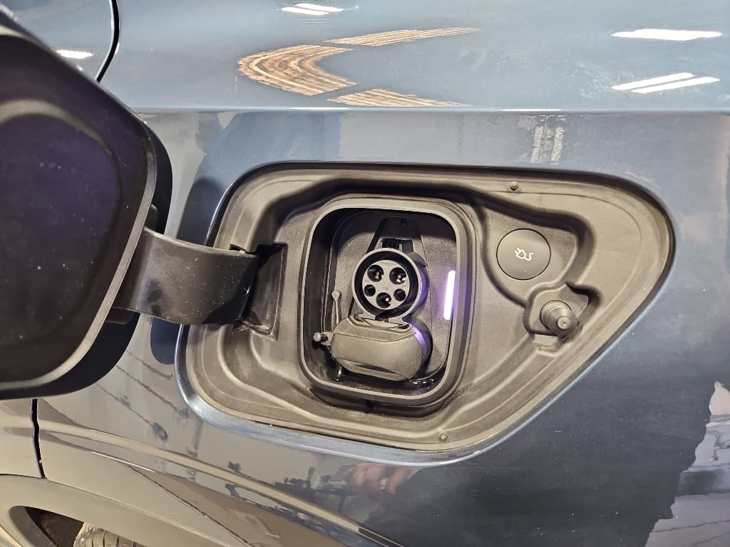 2021 Polestar Polestar 2 view 5