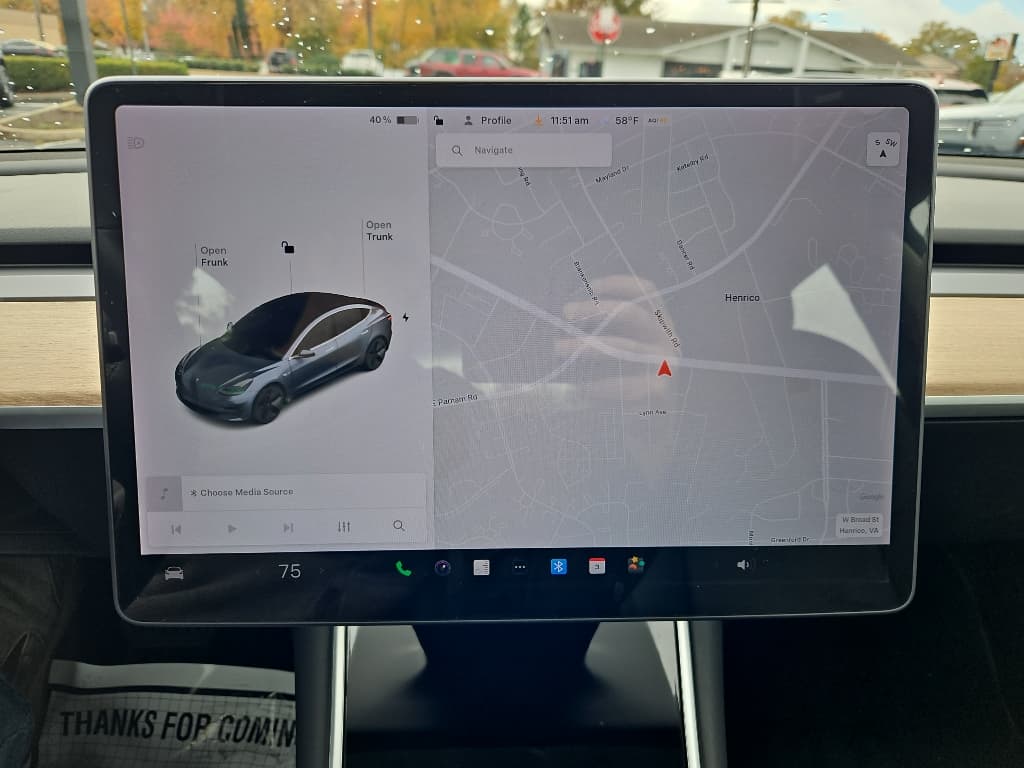 2018 Tesla Model 3 view 11