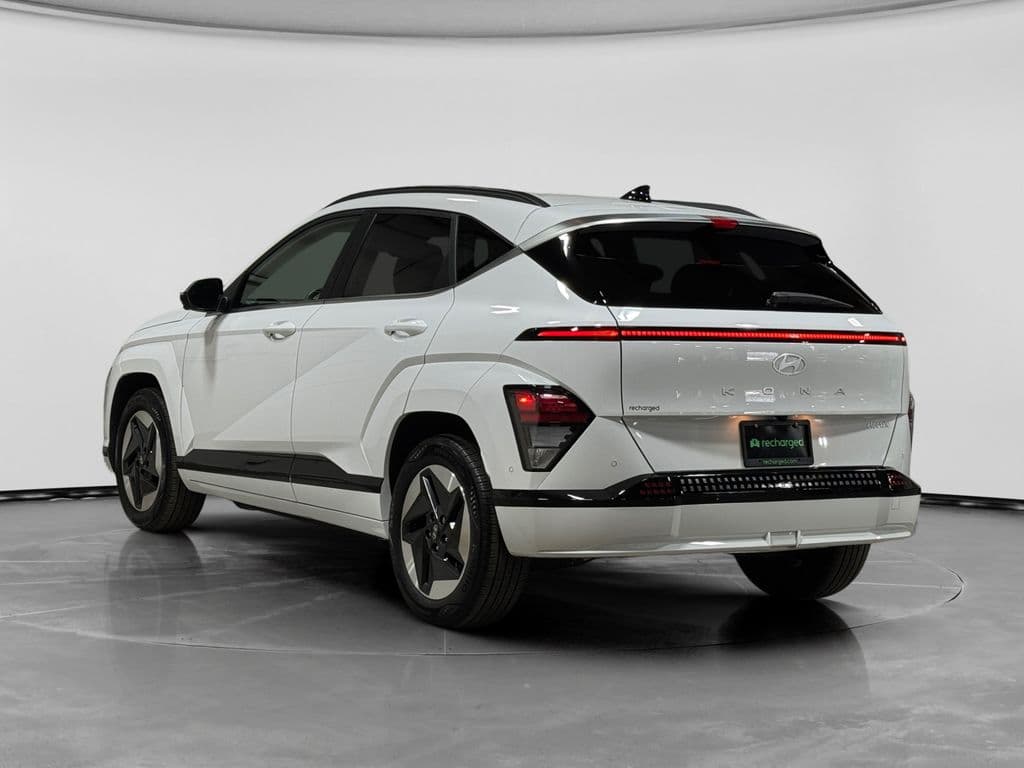 2024 Hyundai Kona view 2