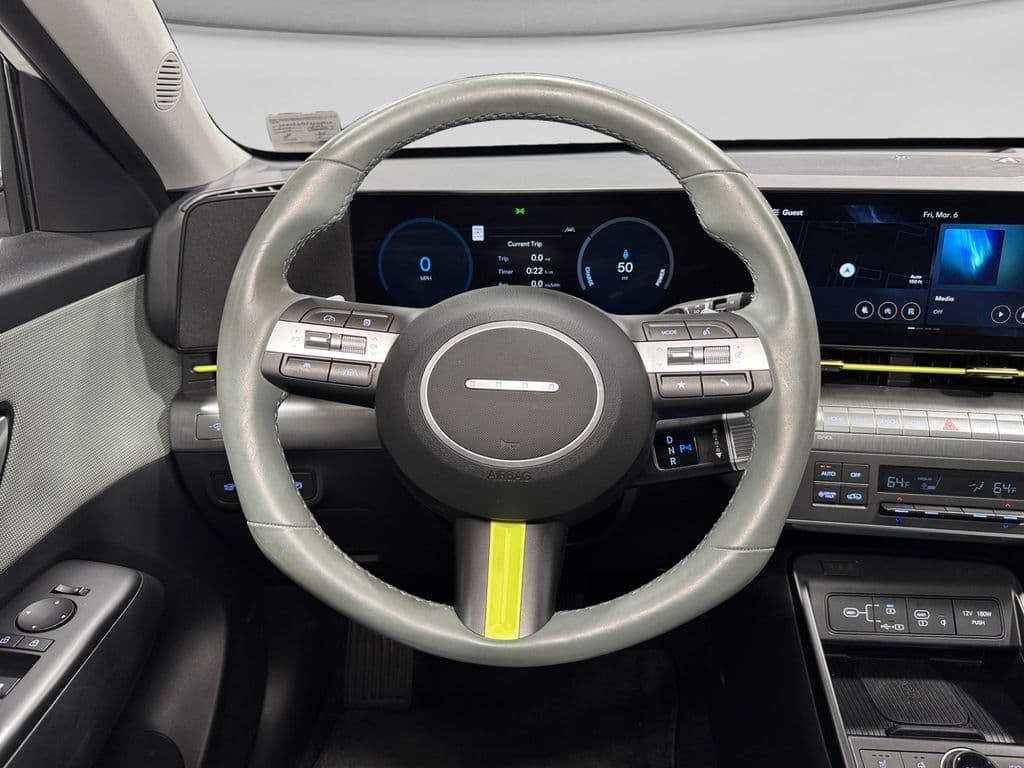 2024 Hyundai Kona view 5