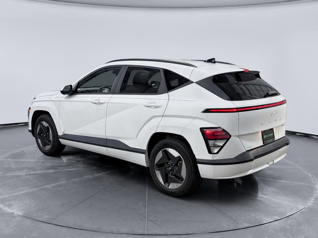 2024 Hyundai Kona view 2