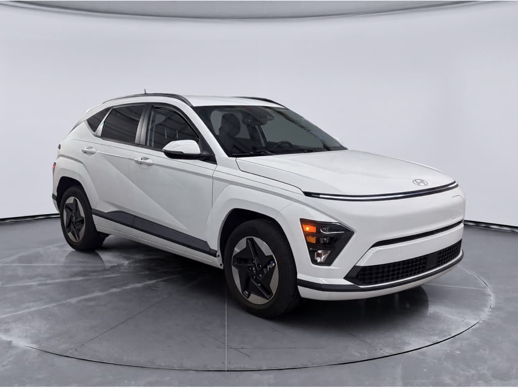 2024 Hyundai Kona view 4