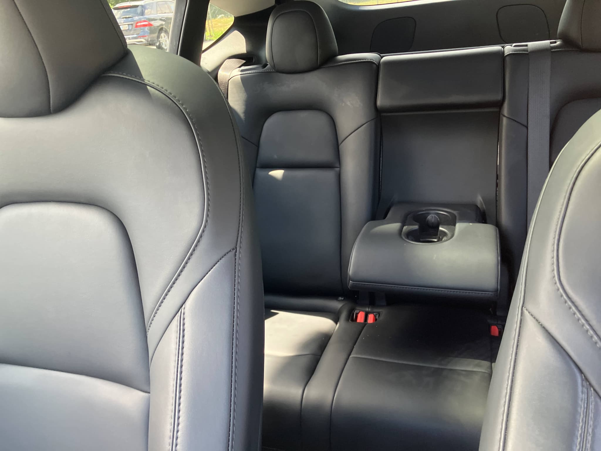 2024 Tesla Model Y view 6