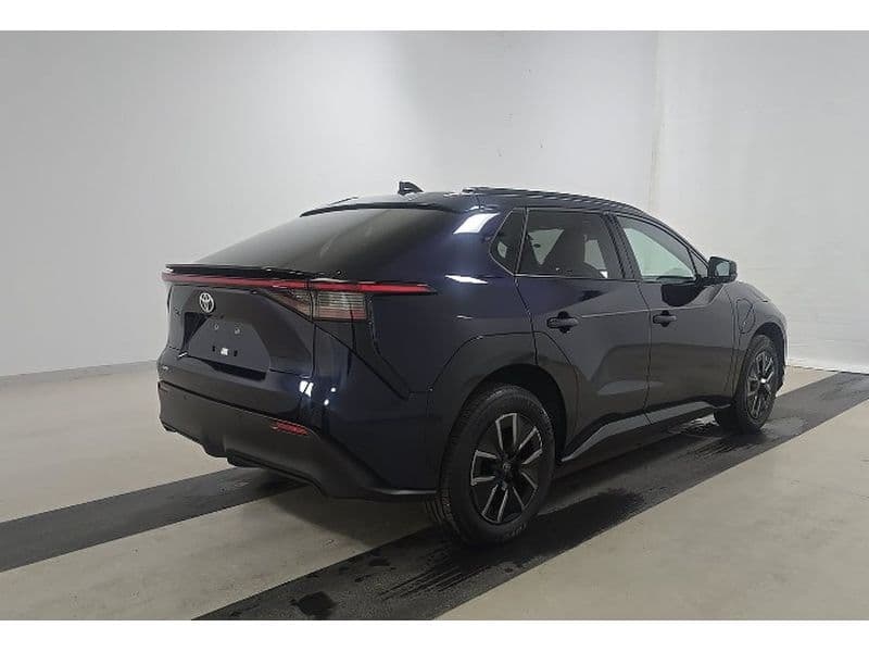 2026 Toyota bZ view 3