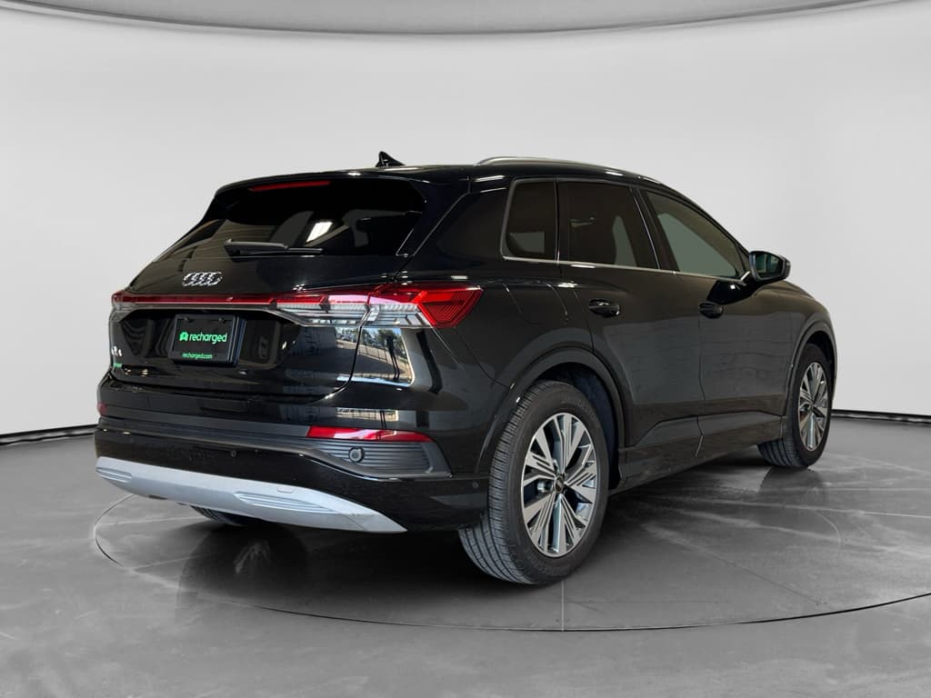 2023 Audi Q4 e-tron view 3