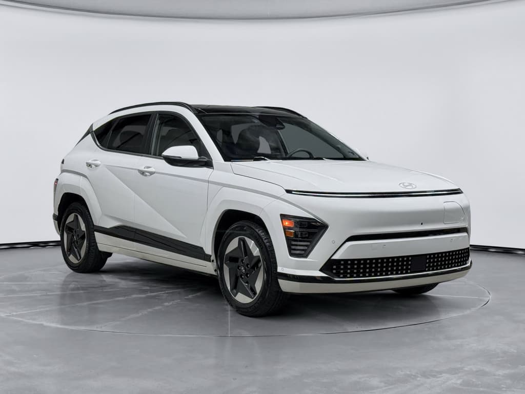 2024 Hyundai Kona view 4