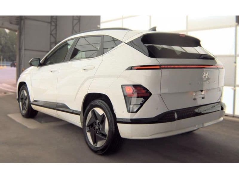 2024 Hyundai Kona view 4