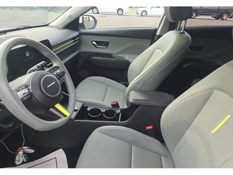 2024 Hyundai Kona view 5