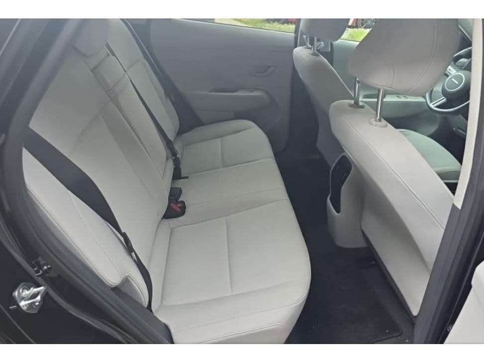 2024 Hyundai Kona view 6