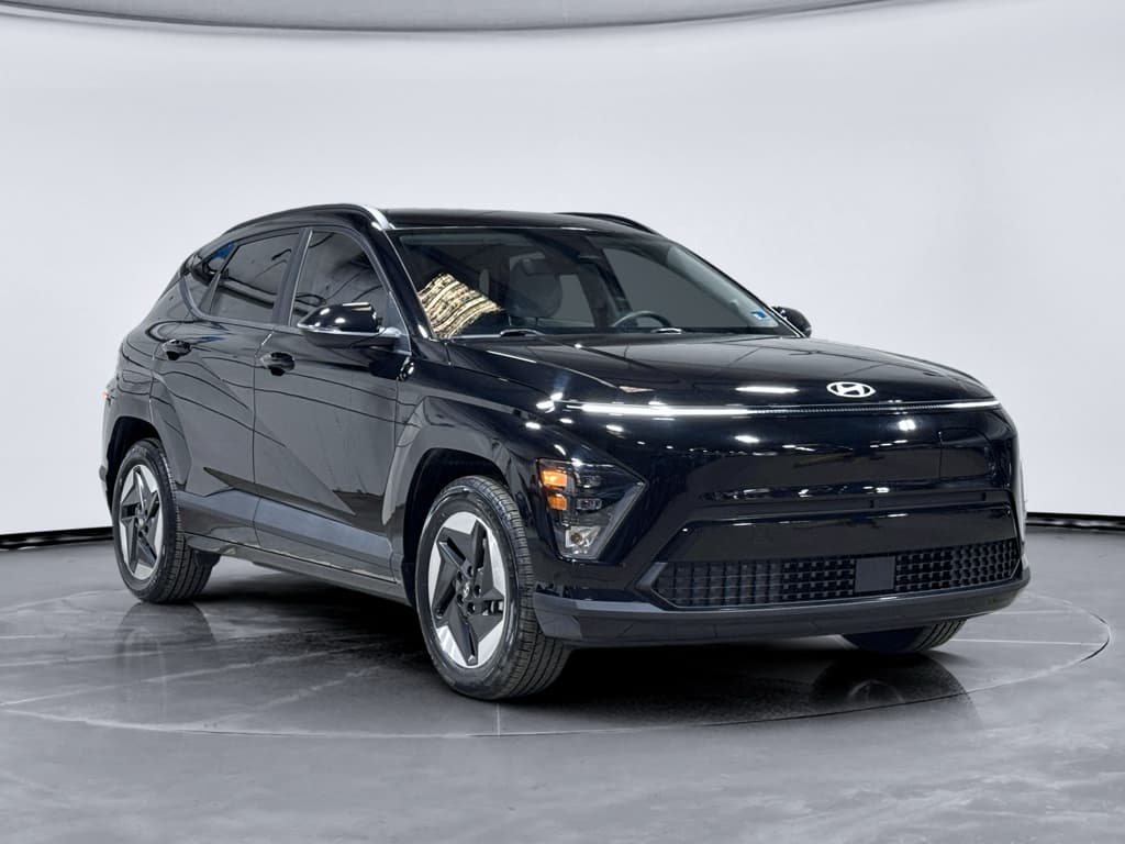 2024 Hyundai Kona view 4