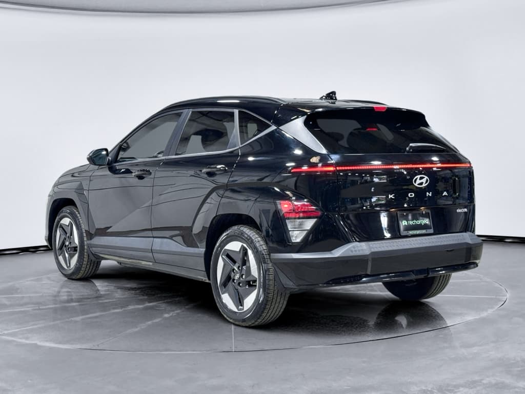2024 Hyundai Kona view 2