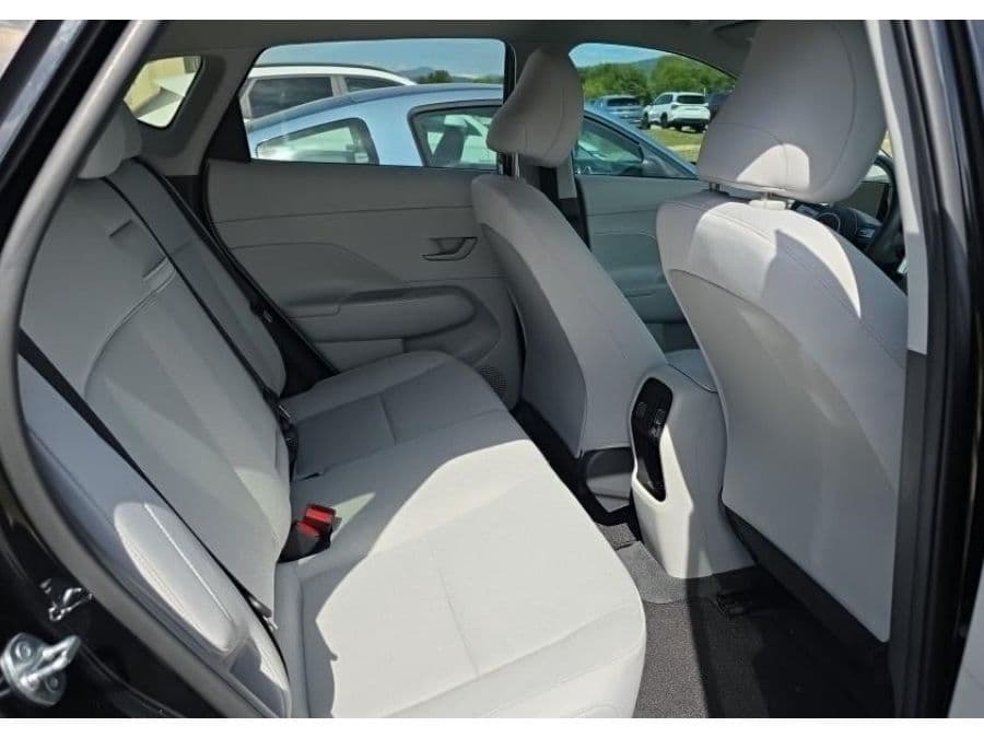 2024 Hyundai Kona view 6