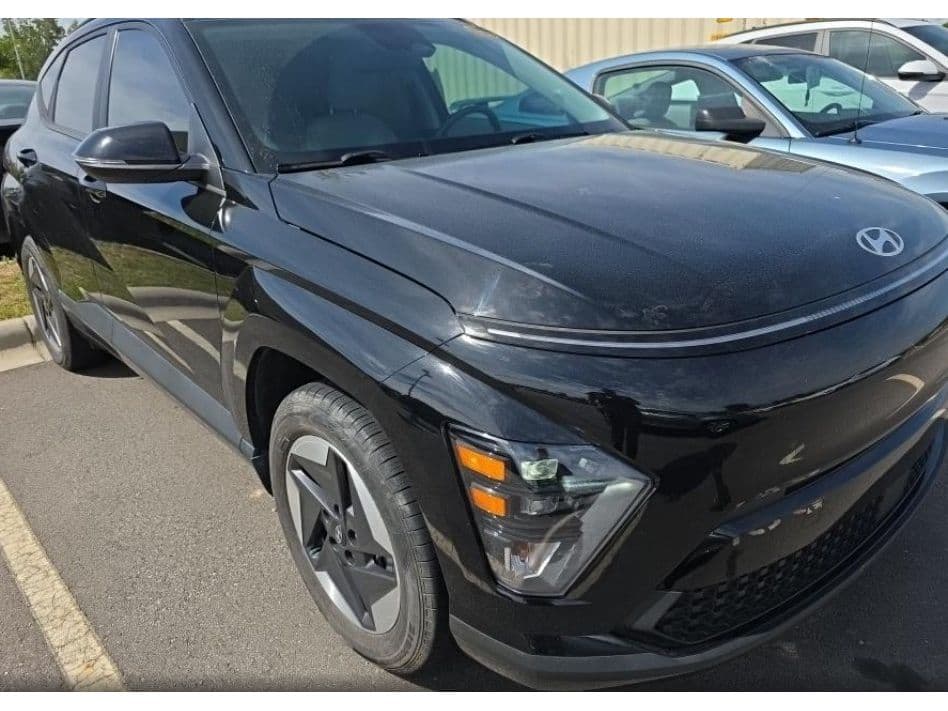 2024 Hyundai Kona view 2