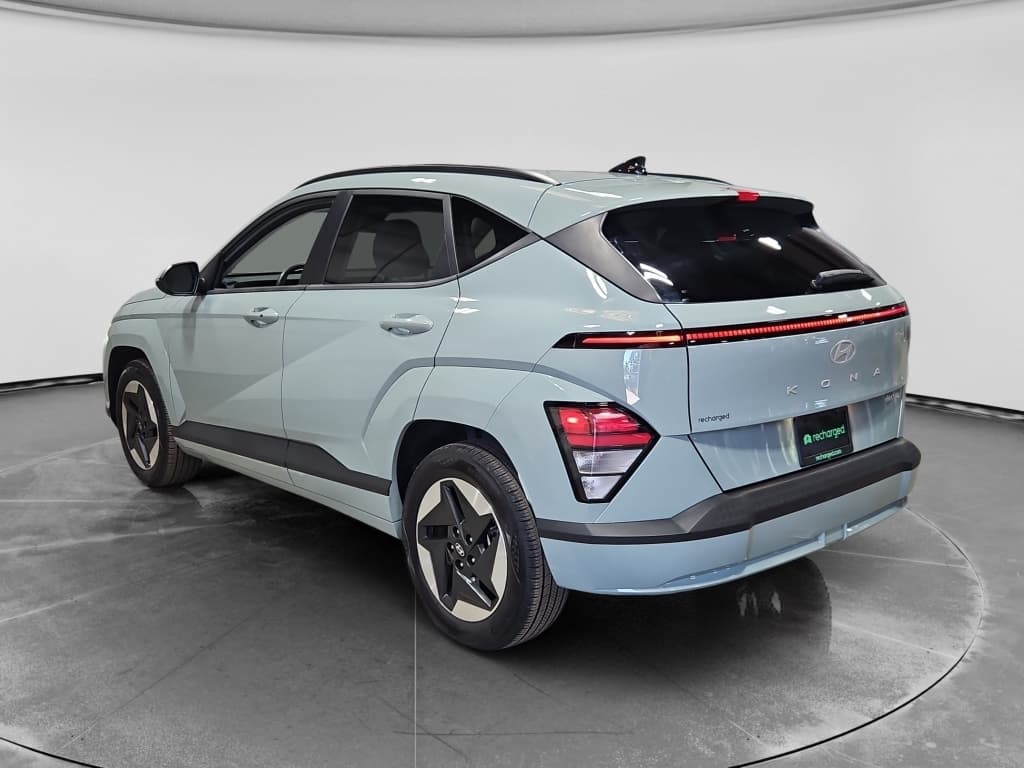 2024 Hyundai Kona view 2