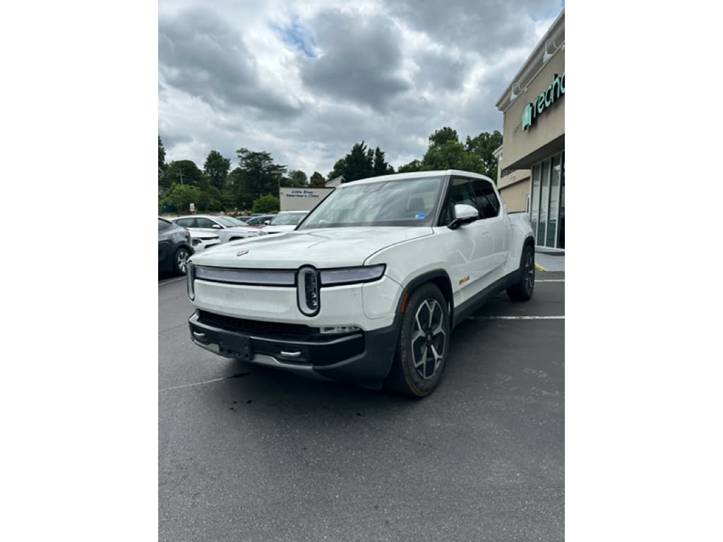 2022 Rivian R1T