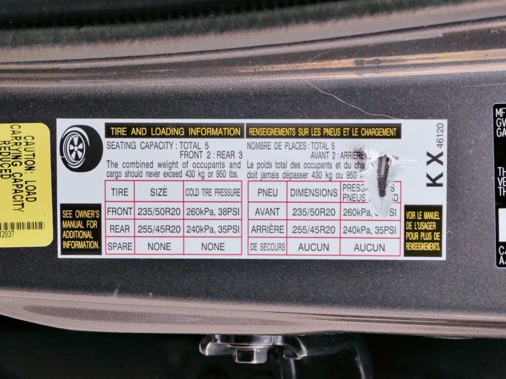 2023 Lexus RZ 450e view 27