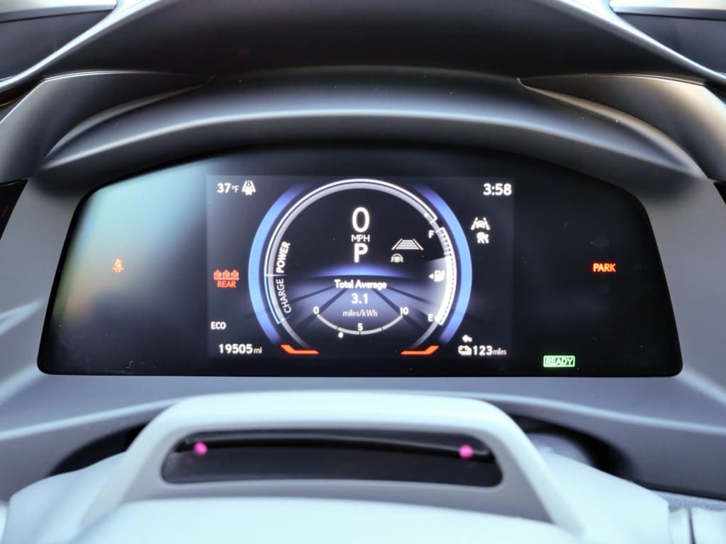 2023 Lexus RZ 450e view 9