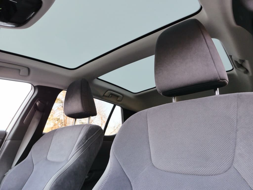 2023 Lexus RZ 450e view 23