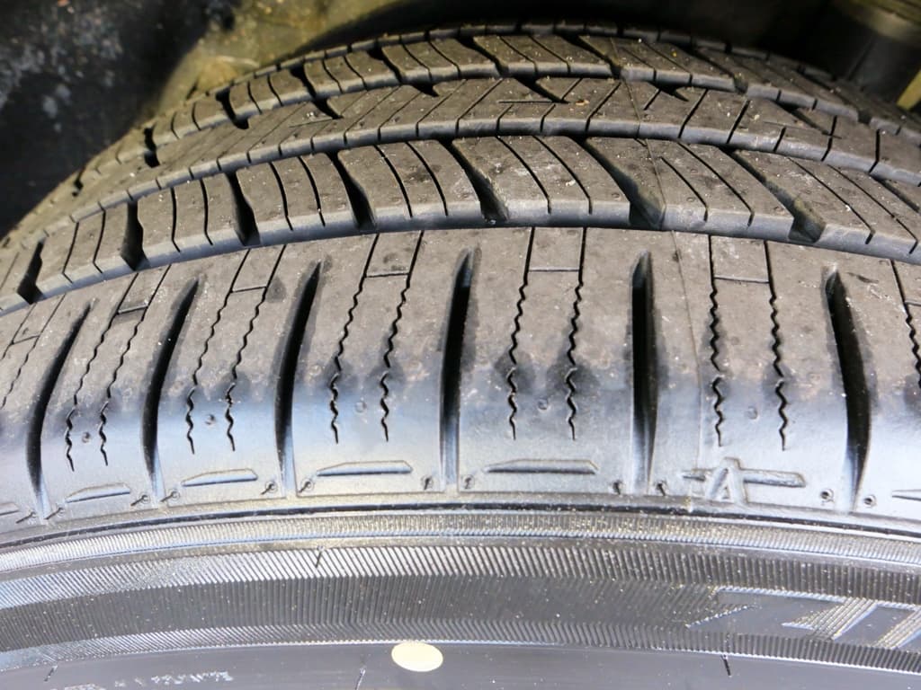 2023 Lexus RZ 450e view 31