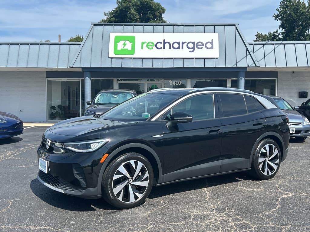 2021 Volkswagen ID.4 view 1