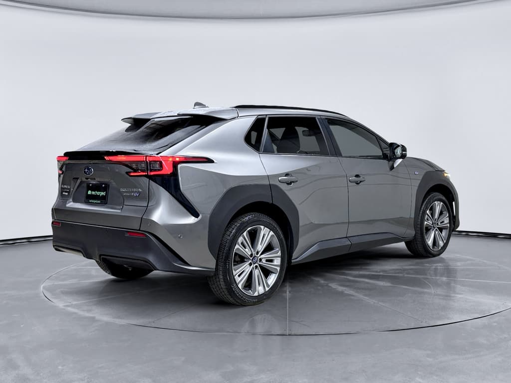 2023 Subaru Solterra view 3