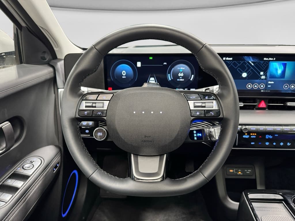 2025 Hyundai IONIQ 5 view 7