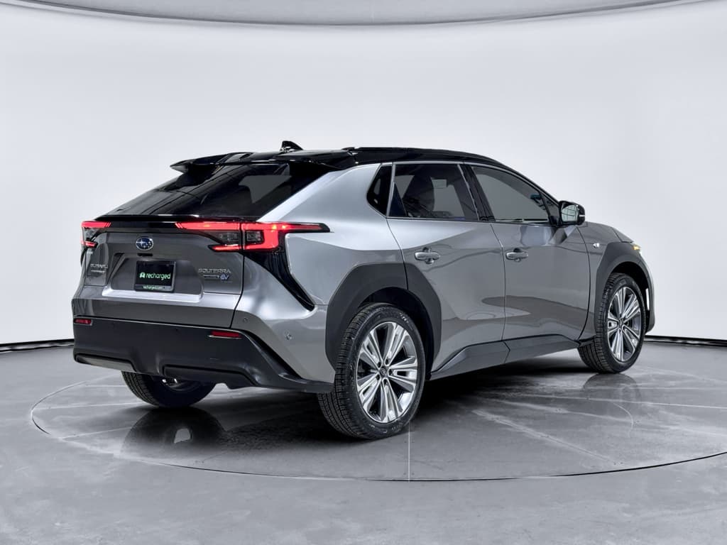 2023 Subaru Solterra view 3