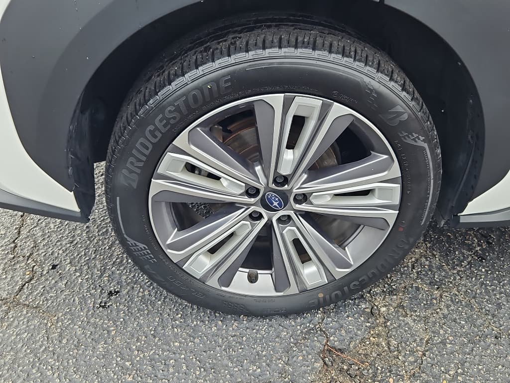 2023 Subaru Solterra view 29