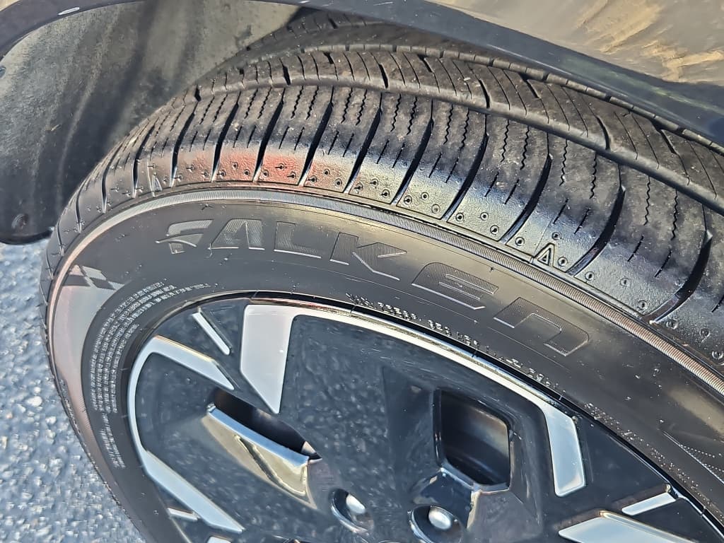 2023 Kia Niro EV view 29