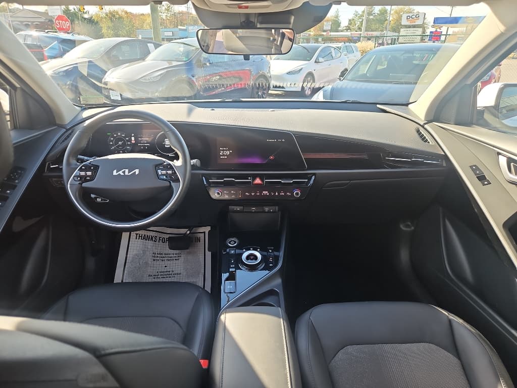 2023 Kia Niro EV view 12