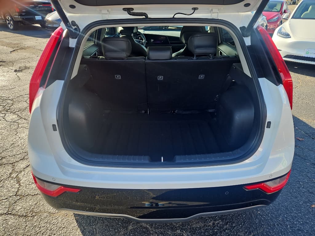 2023 Kia Niro EV view 20