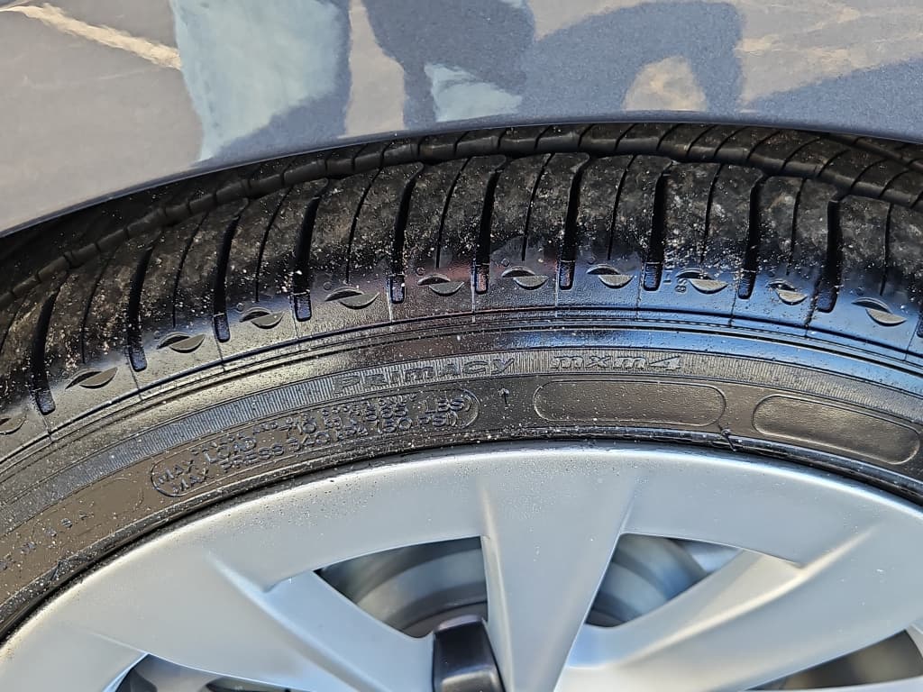 2021 Tesla Model 3 view 31