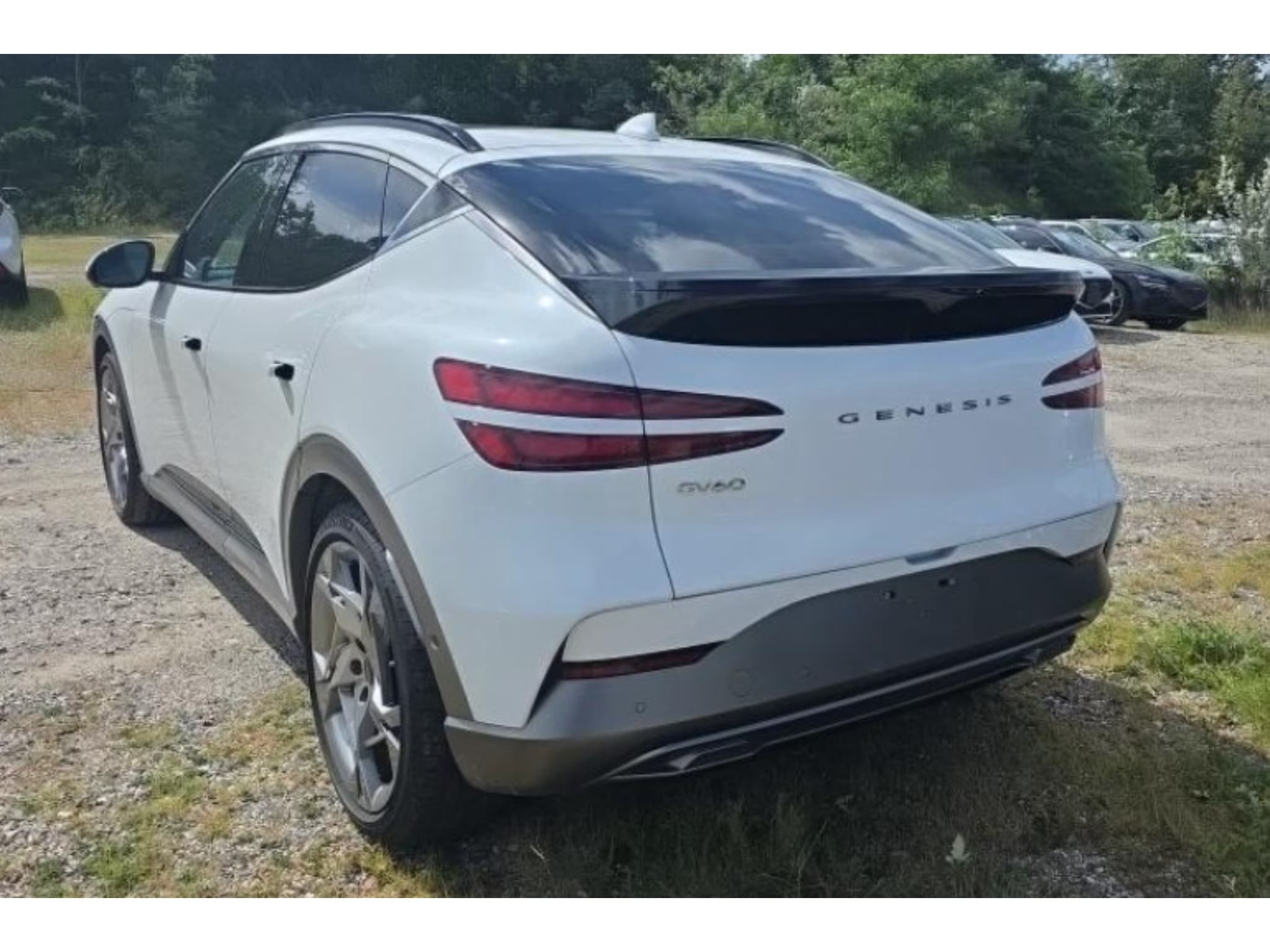 2023 Genesis GV60 view 4