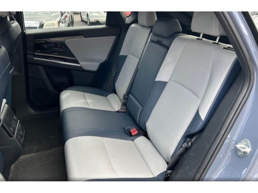 2023 Subaru Solterra view 6