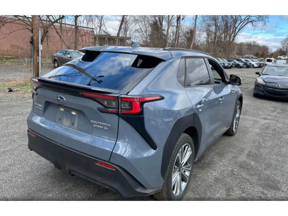 2023 Subaru Solterra view 3