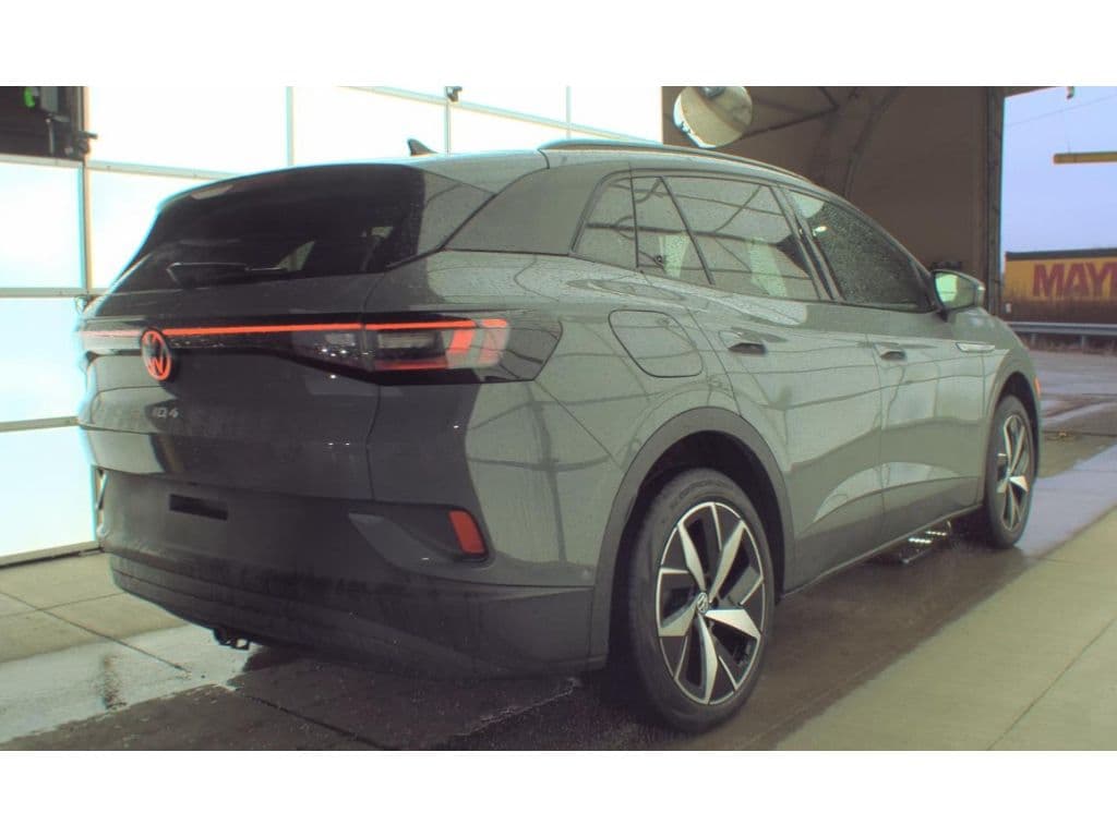 2024 Volkswagen ID.4 view 3