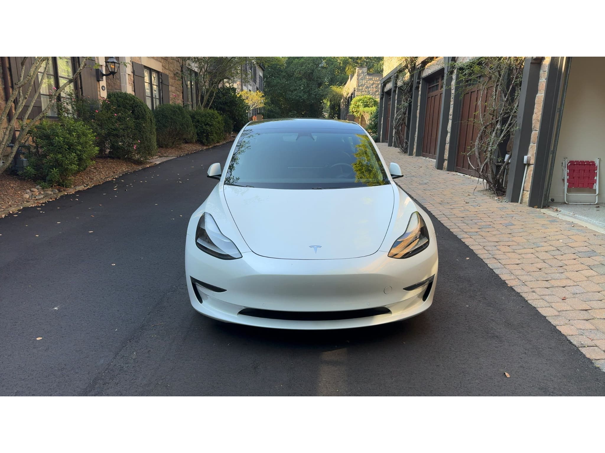 2021 Tesla Model 3 view 3