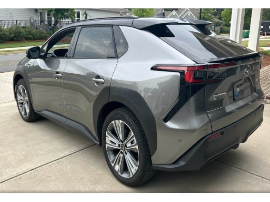 2023 Subaru Solterra view 4