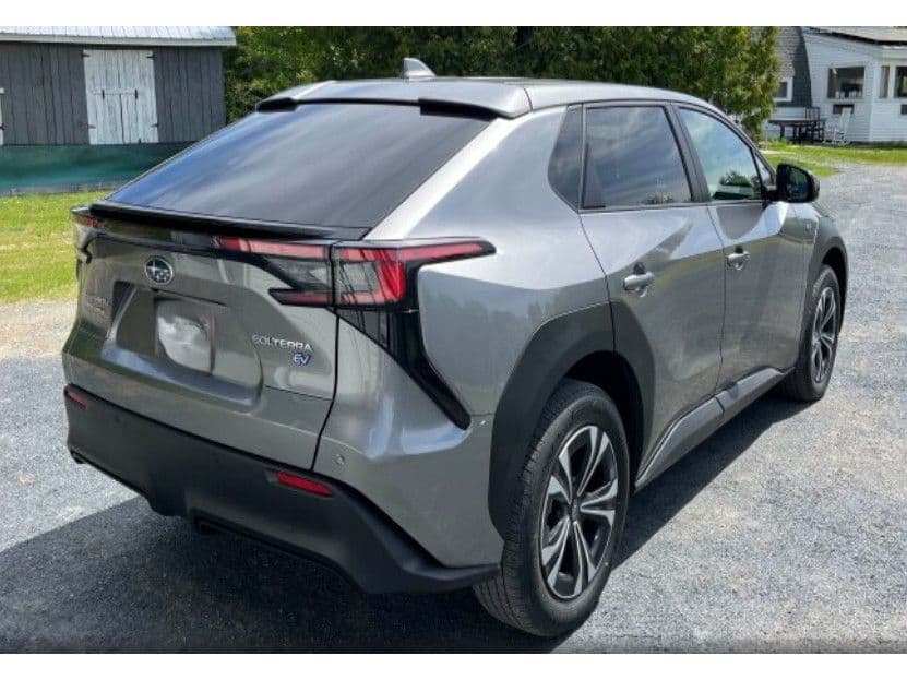 2023 Subaru Solterra view 3