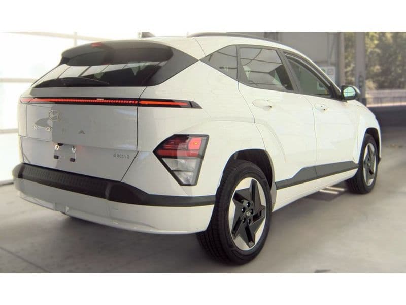 2025 Hyundai Kona view 3