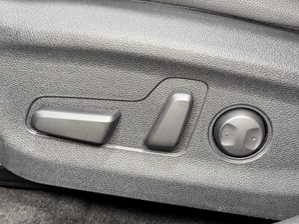 2019 Kia Niro EV view 6