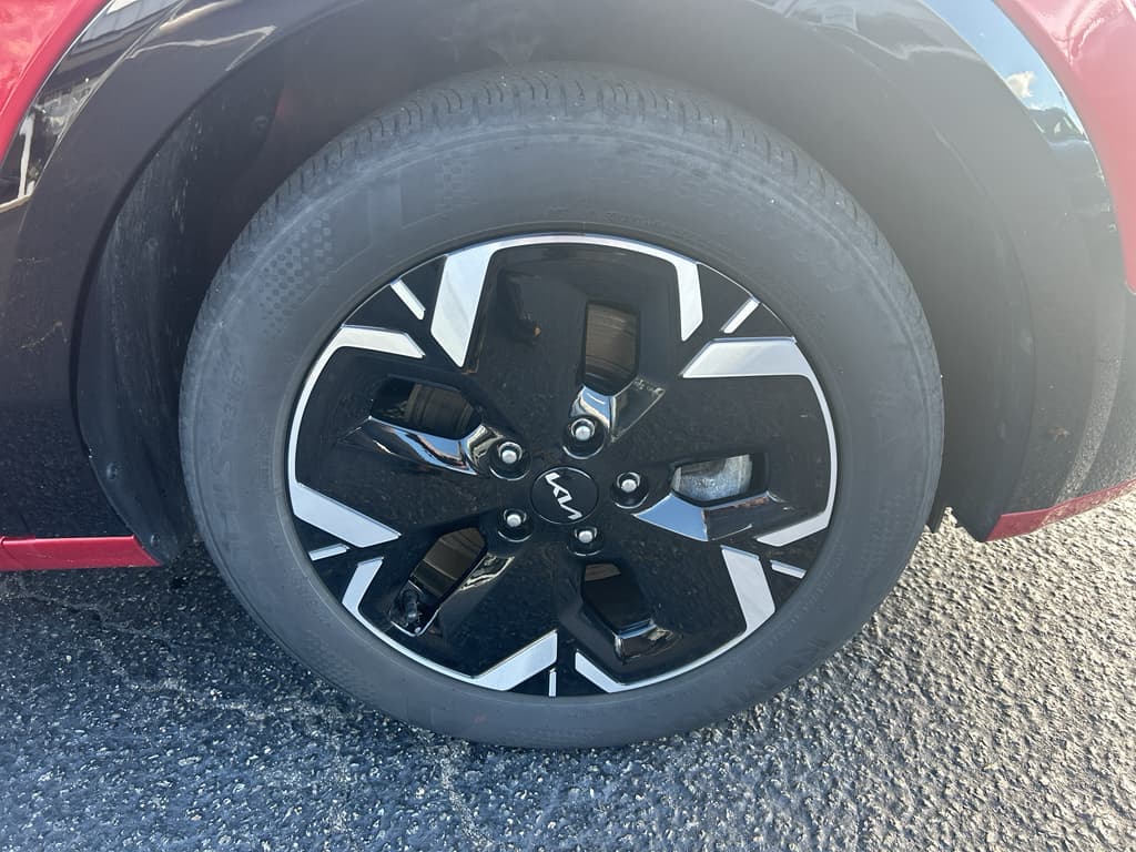 2023 Kia Niro EV view 22