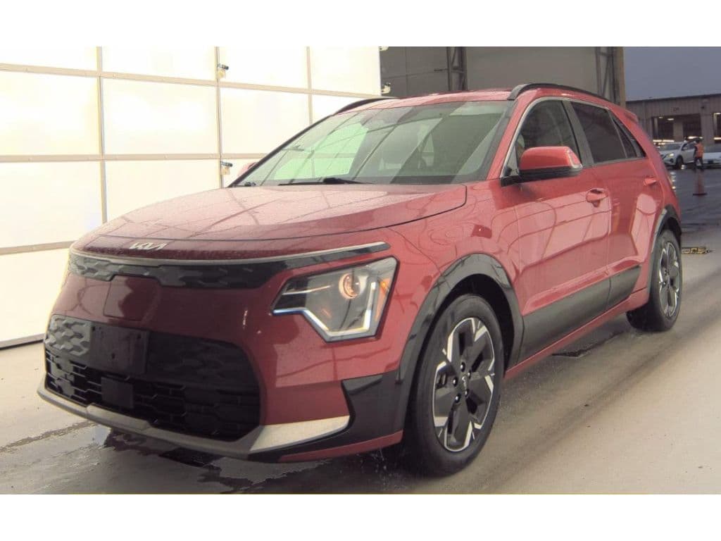 2023 Kia Niro EV view 1
